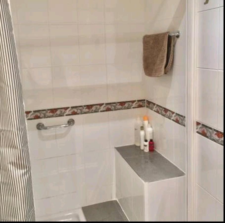 Habitacion A 15 Minutos De Barcelona Бадалона Экстерьер фото